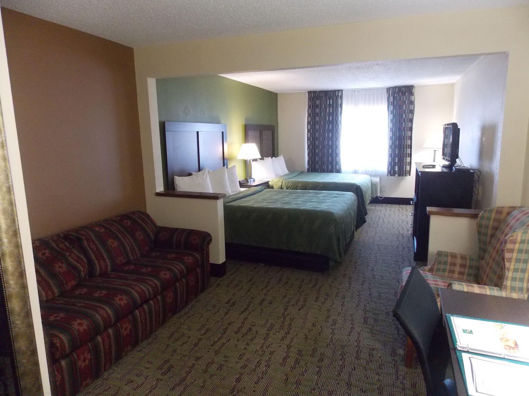 Hotel Quality & Champaign