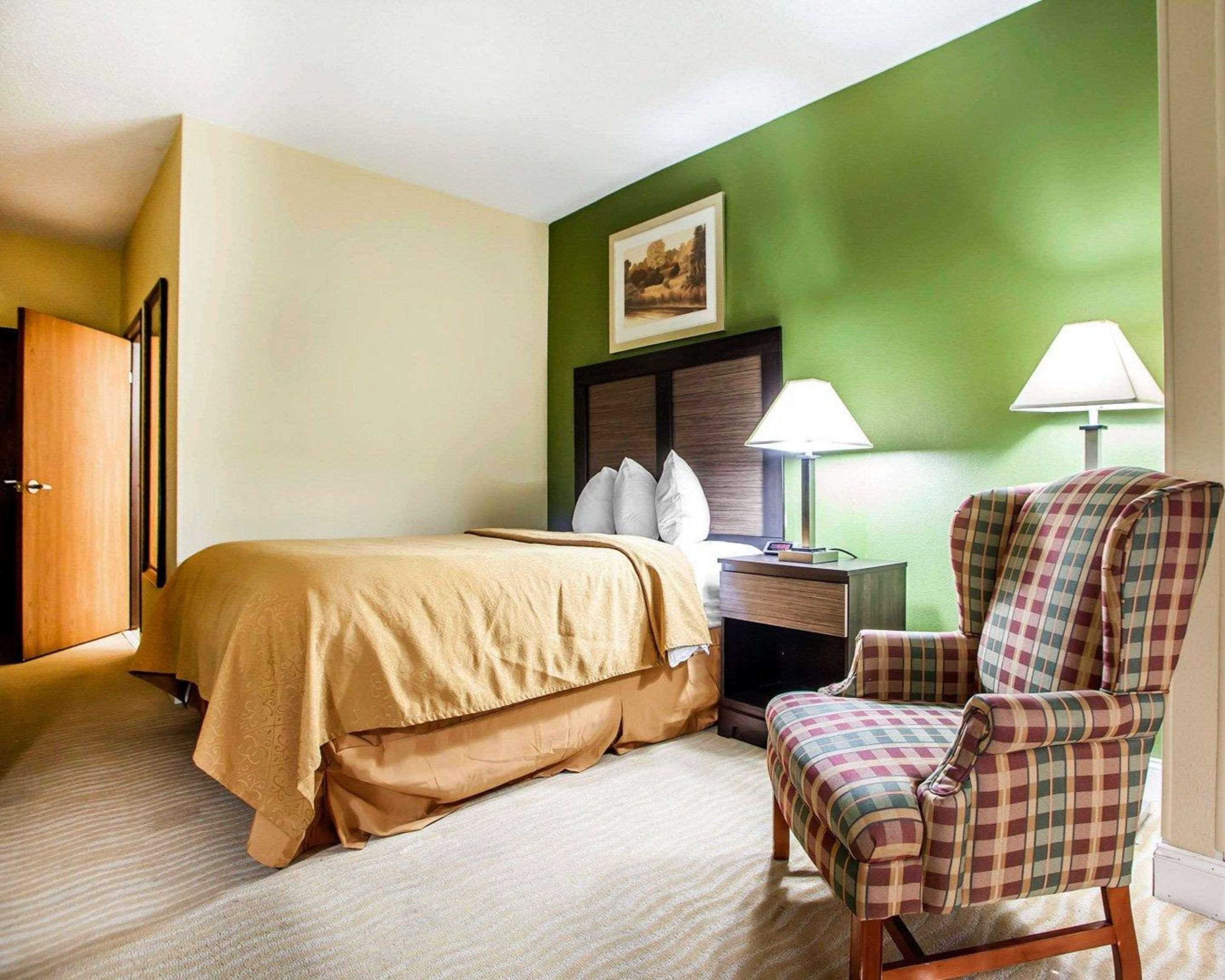Quality & Hotel