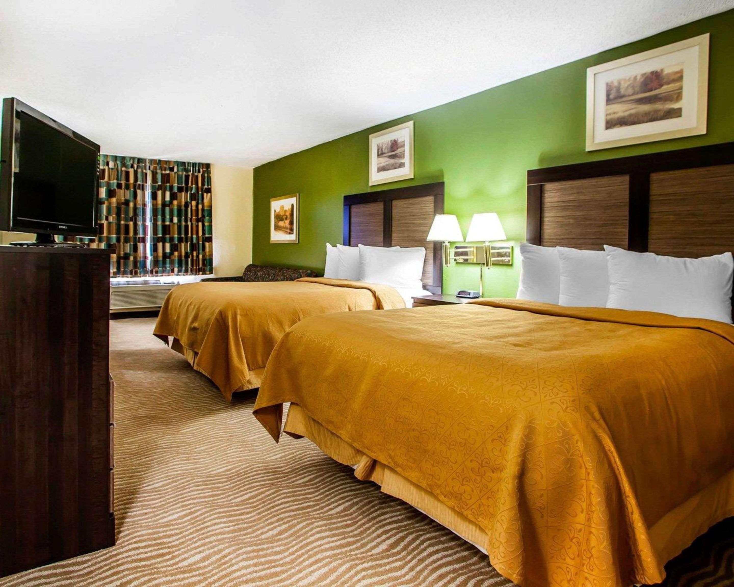 Quality & Hotel
