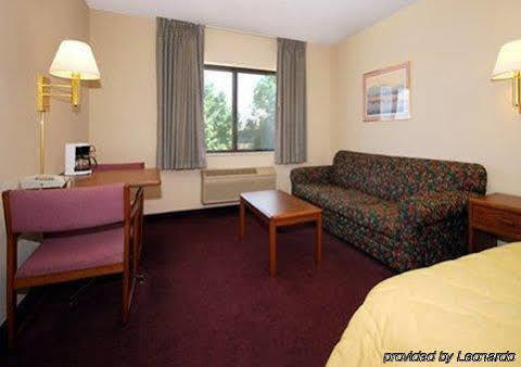 Hotel Quality & Champaign